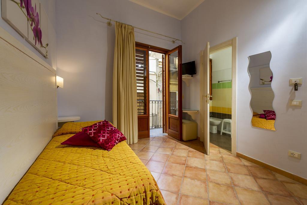 Badia Rooms & Breakfast Castellammare del Golfo Pokój zdjęcie